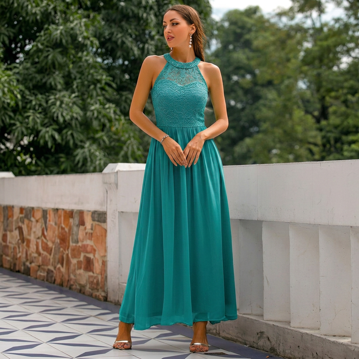 Women’s Sleeveless Halter Neck Evening Gown